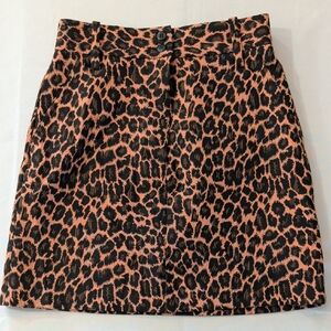 Topshop Leopard Print Mini Skirt with pockets Size 6